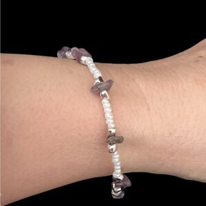 Amethyst and Silver tone hearts Beaded Bracelet